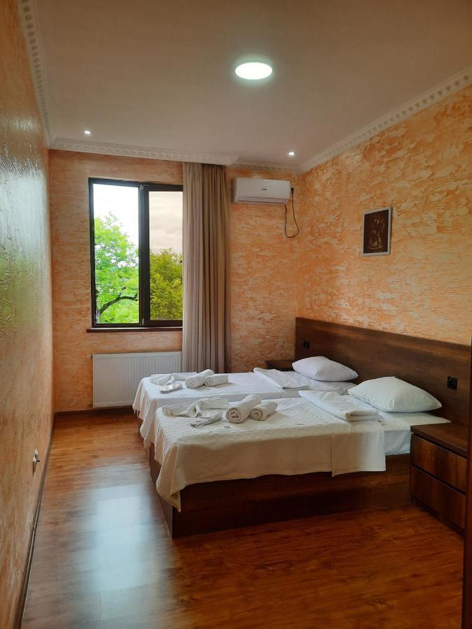 Inaisi Hotel คูทายสิ ภายนอก รูปภาพ