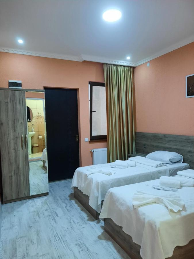 Inaisi Hotel คูทายสิ ภายนอก รูปภาพ