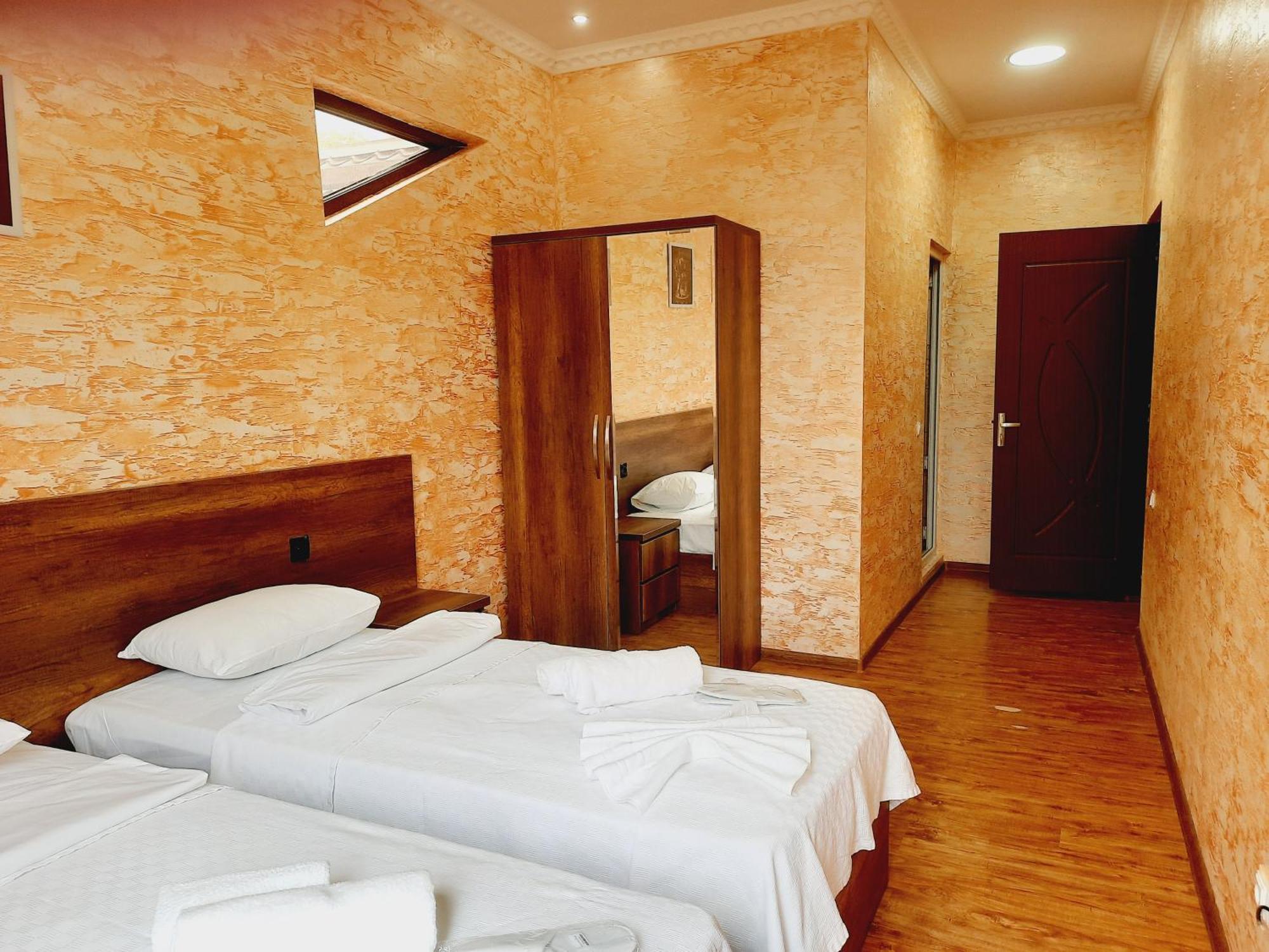 Inaisi Hotel คูทายสิ ห้อง รูปภาพ